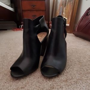 Vince Camuto black leather peep toe ankle boots